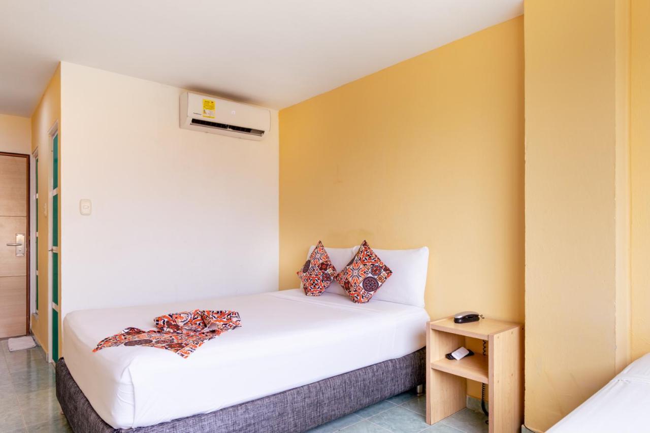 Hotel Portobahia Santa Marta Rodadero Eksteriør billede